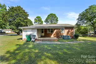 4235 Brookway Dr, Charlotte, NC 28208 - Photo 6