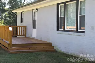 194 Crescent Dr, Forest City, NC 28043 - Photo 2