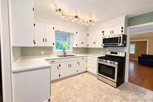 330 Holly Ave, Salisbury, NC 28147 - Photo 2