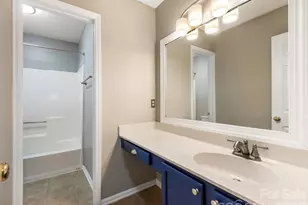 727 Clayfield Ct, Charlotte, NC 28209 - Photo 14