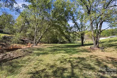 5 Mos Way, Candler, NC 28715 - Photo 24