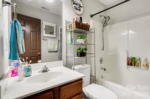 6950 Silver Garden Ln, Charlotte, NC 28216 - Photo 22