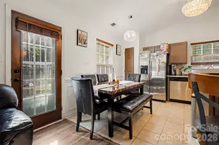 6950 Silver Garden Ln, Charlotte, NC 28216 - Photo 14