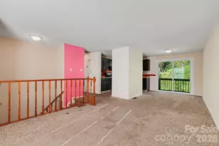 1010 Glenfiddich Dr, Charlotte, NC 28215 - Photo 6