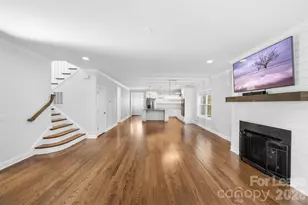 1617 Hawthorne Ln, Charlotte, NC 28205 - Photo 10
