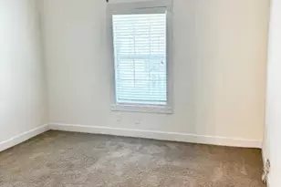 8755 Coralbell Ln, Charlotte, NC 28213 - Photo 6