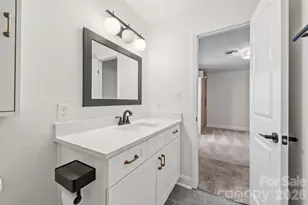 721 Rome Ct, Charlotte, NC 28209 - Photo 24
