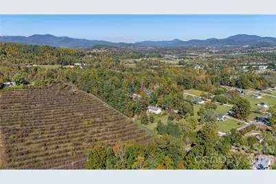 3 Edna Oaks Road, Hendersonville, NC 28792 - Photo 42