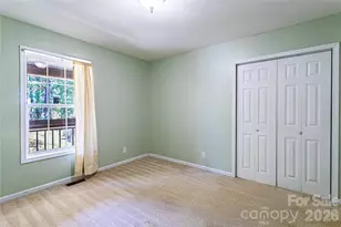 3 Edna Oaks Rd, Hendersonville, NC 28792 - Photo 18