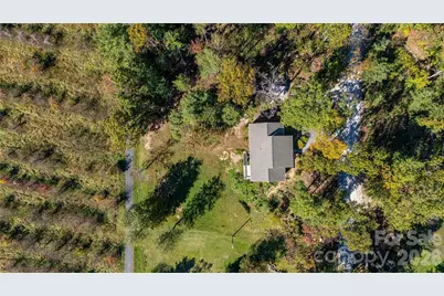 3 Edna Oaks Road, Hendersonville, NC 28792 - Photo 36