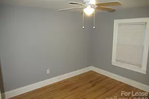520 E Pine St, Lincolnton, NC 28092 - Photo 8