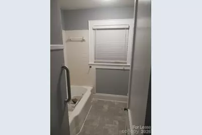 520 E Pine Street, Lincolnton, NC 28092 - Photo 10