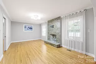 2600 E Providence Dr, Charlotte, NC 28270 - Photo 12