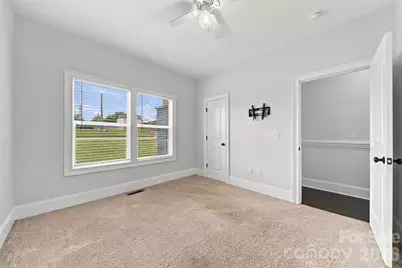 329 W F Street, Newton, NC 28658 - Photo 32
