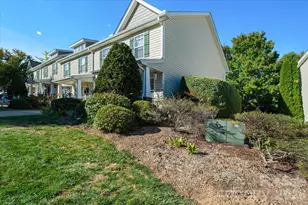 57 Old Salem Ct, Fletcher, NC 28732 - Photo 4