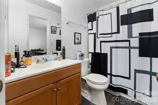 4902 Spring Lake Dr, Charlotte, NC 28212 - Photo 20