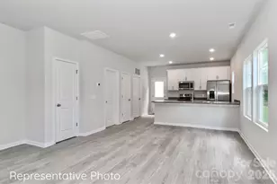 542 Salisbury Rd, Statesville, NC 28625 - Photo 2