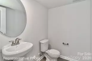 542 Salisbury Rd, Statesville, NC 28625 - Photo 8