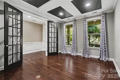 12609 Burr Oak Lane, Charlotte, NC 28278 - Photo 4
