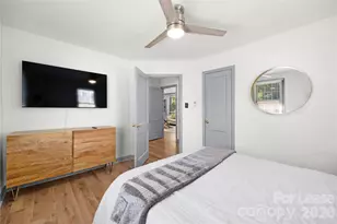 817 Sedgefield Rd, Charlotte, NC 28209 - Photo 28