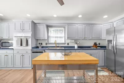817 Sedgefield Road, Charlotte, NC 28209 - Photo 14