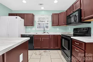 16931 Greenlawn Hills Ct, Charlotte, NC 28213 - Photo 22
