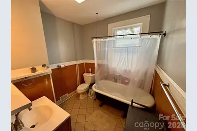 176 S French Broad Avenue, Asheville, NC 28801 - Photo 22