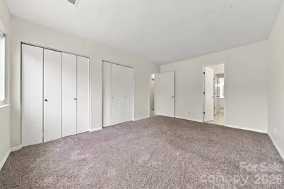 1050 21st Avenue NW #50, Hickory, NC 28601 - Photo 14