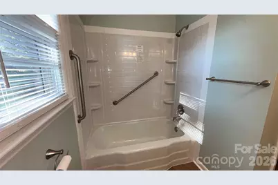 928 Beaumont Avenue, Greensboro, NC 27401 - Photo 12