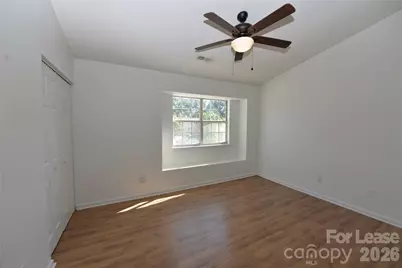 5611 Prescott Court, Charlotte, NC 28269 - Photo 16