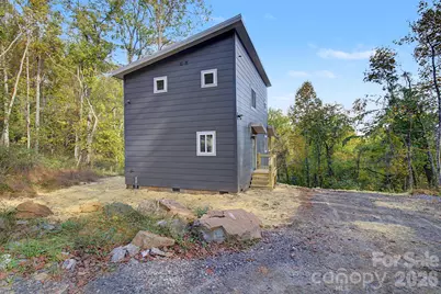 84 Skip Stone Road, Asheville, NC 28803 - Photo 2