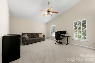 8908 Steinbeck Ct, Charlotte, NC 28216 - Photo 34