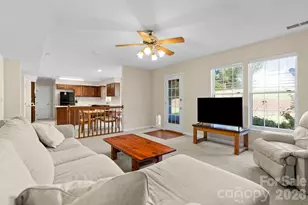8908 Steinbeck Ct, Charlotte, NC 28216 - Photo 20