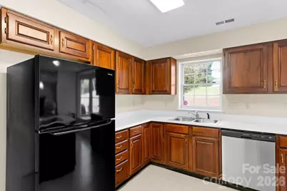 8908 Steinbeck Court, Charlotte, NC 28216 - Photo 14