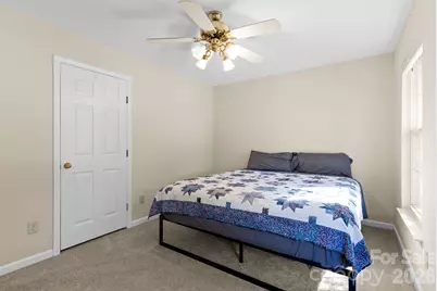 8908 Steinbeck Court, Charlotte, NC 28216 - Photo 28