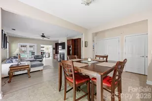 4405 Squirrel Trail Ln, Charlotte, NC 28269 - Photo 12