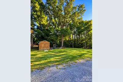 114 S White Street, Marshville, NC 28103 - Photo 16