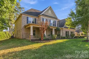 18317 Lilliesleaf Glenn Ln, Charlotte, NC 28277 - Photo 2