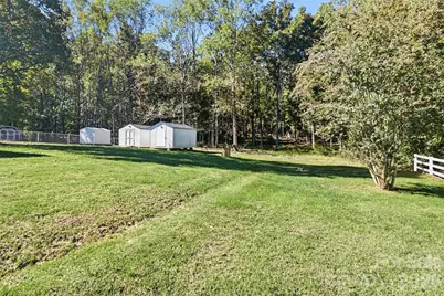 111 Mountain Brook Drive, Bessemer City, NC 28016 - Photo 14