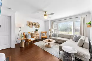 2017 Wilhelmina Ave, Charlotte, NC 28205 - Photo 14