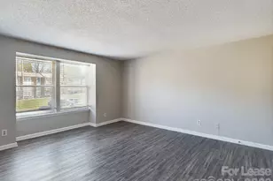 9511 Shannon Green Dr, Charlotte, NC 28213 - Photo 14