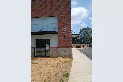 635 S Broadway Street, Forest City, NC 28043 - Photo 8