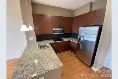 525 E 6th Street #401, Charlotte, NC 28202 - Photo 4