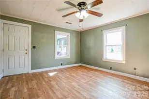 217 Lineberger St, Shelby, NC 28150 - Photo 16