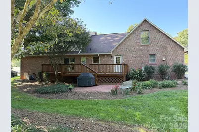990 Royal Drive, Lincolnton, NC 28092 - Photo 2