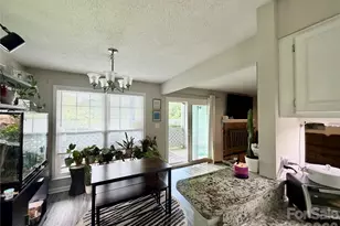 5867 Harris Grove Ln, Charlotte, NC 28212 - Photo 10
