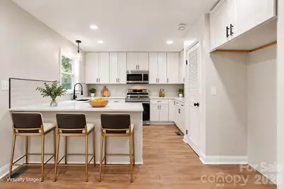 1902 19th Avenue NE, Hickory, NC 28601 - Photo 16