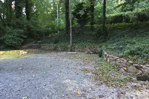 121 Carolina Dr, Tryon, NC 28782 - Photo 12
