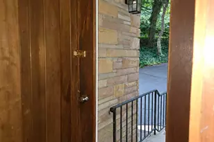121 Carolina Dr, Tryon, NC 28782 - Photo 2