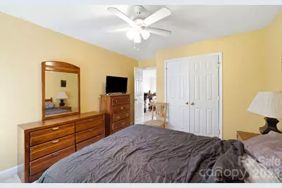 10212 Billingham Drive, Charlotte, NC 28269 - Photo 8